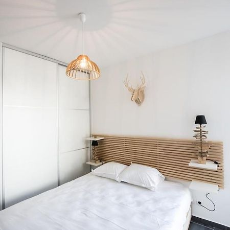 Apartament Le Hirvi - Cocon Zen Et Epure A 10Min Vieux Lyon Zewnętrze zdjęcie
