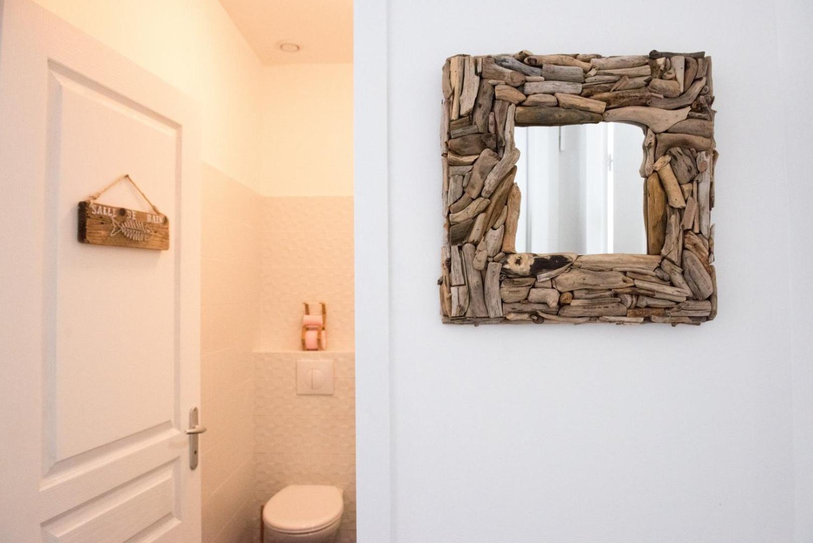 Apartament Le Hirvi - Cocon Zen Et Epure A 10Min Vieux Lyon Zewnętrze zdjęcie